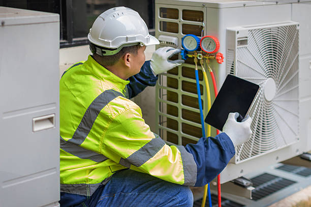 Professional Ductwork Repair technician working in Hampton, NJ
